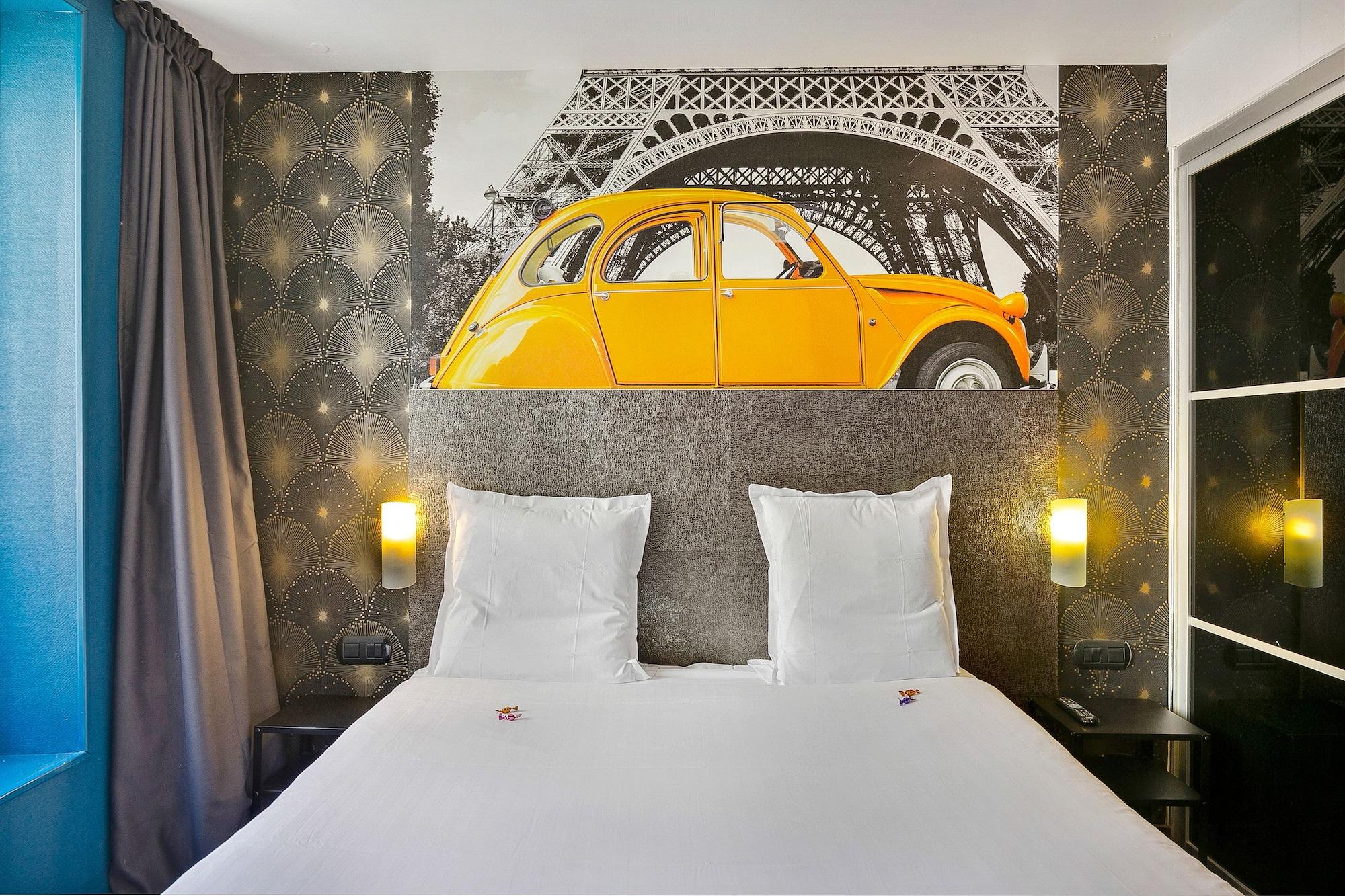 The Element Hotel Paris Exterior photo