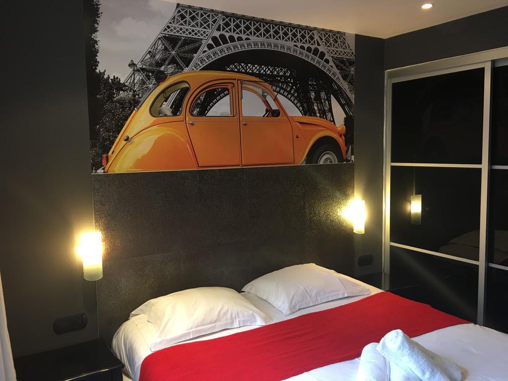 The Element Hotel Paris Exterior photo